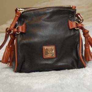 Dooney&Bourke Florentine MiniZip Crossbody - BLACK